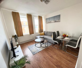 Modern 1 Bedroom Apartment in the heart of Barry, Flat 2